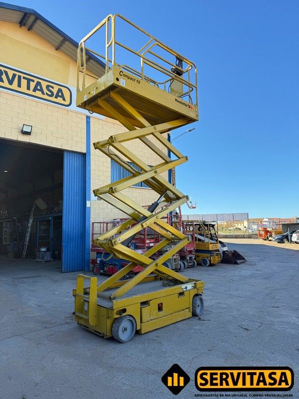 PLATAFORMA ELÉCTRICA HAULOTTE 10 METROS