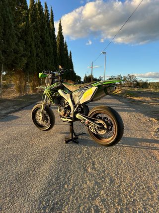Kawasaki KX 450 Supermotard