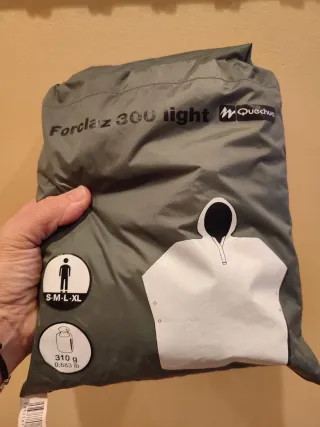 Poncho Quechua Forclaz 300 Light