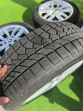 Llantas Mini 17 con neumáticos nuevos