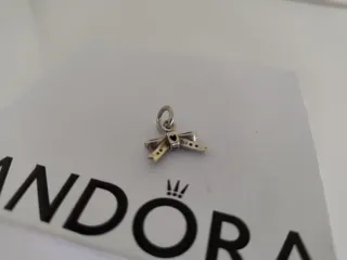 Colgante Pandora Lazo