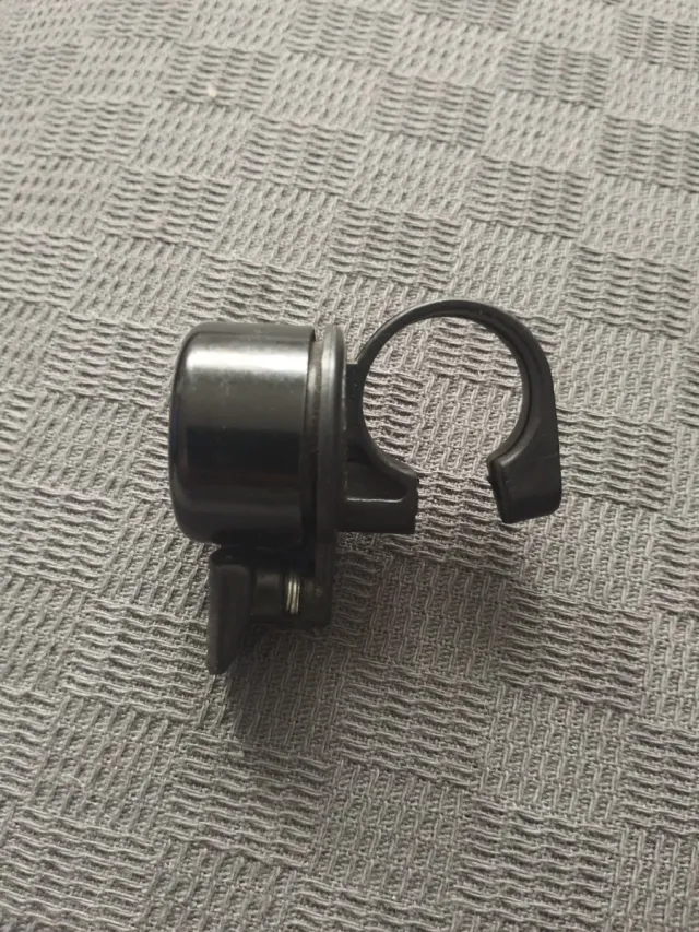 Timbre de bicicleta negro