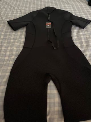 Traje de neopreno corto Talla S