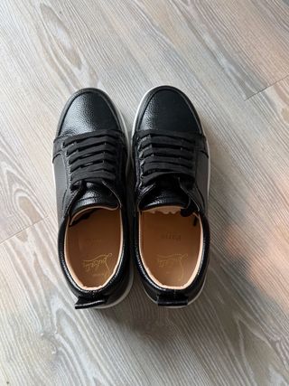 Christian Louboutin Rantulow Sneakers Negras