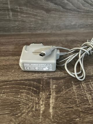 Nintendo 3DS Aqua Blue + Accesorios