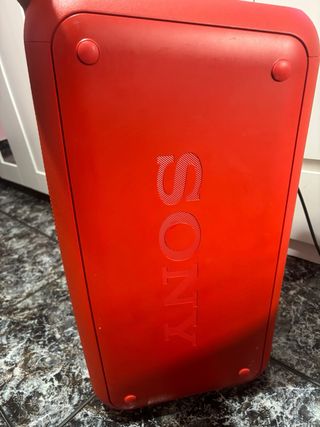 Equipo de Sonido Sony Rojo con Luces