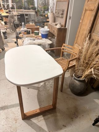 Escritorio Microcemento Blanco y Madera