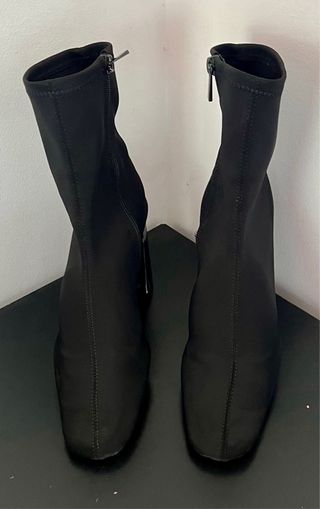 Botines Stradivarius Negros Tacon