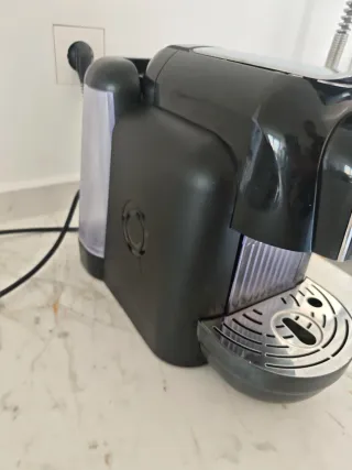 Cafetera Delta Q Negra