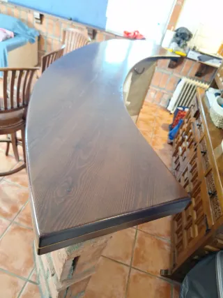 Barra de madera y 3 taburetes de madera madera