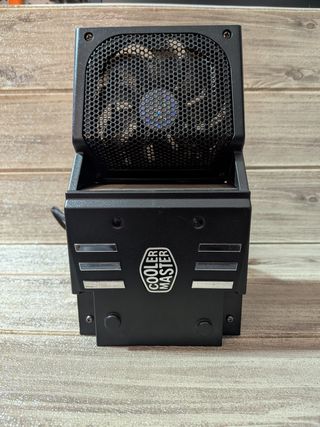 Cooler Master V10 dissipatore CPU ibrido