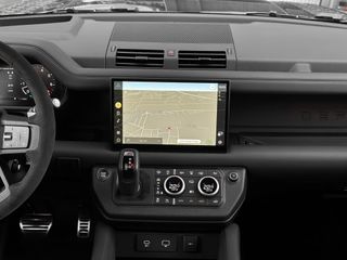 Land Rover Defender 90 5.0 V8 2024