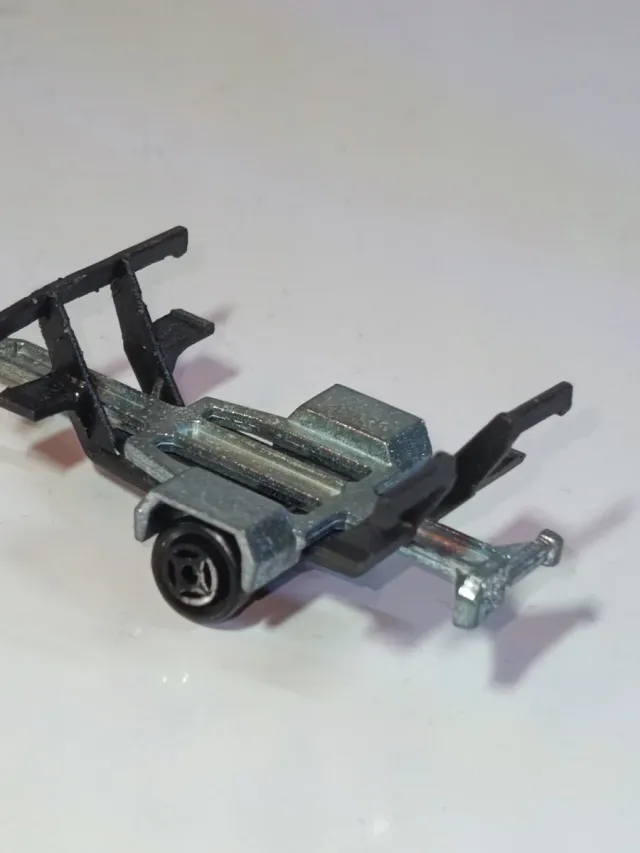 REMOLQUE PARA KAYAKS MAJORETTE 1/64