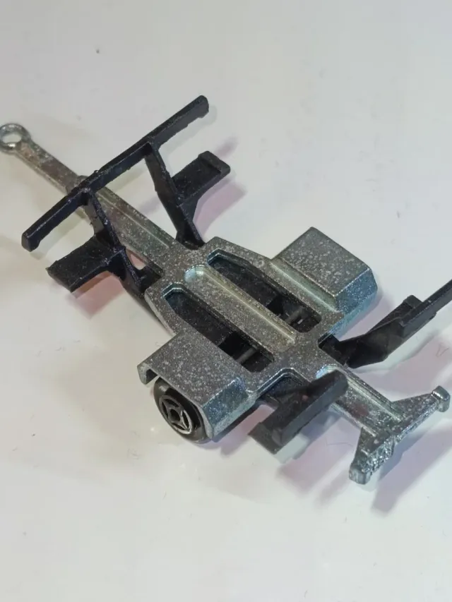 REMOLQUE PARA KAYAKS MAJORETTE 1/64