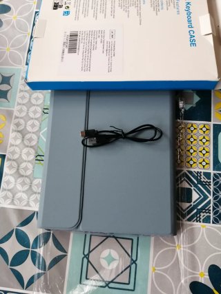 Funda iPad 11 con teclado inglés