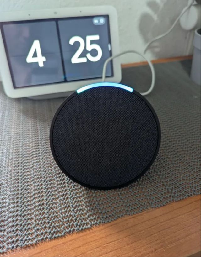 Echo Pop última Gen - Altavoz Alexa - Negro