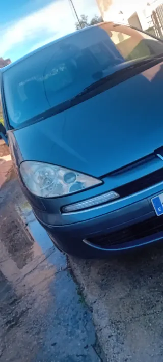 Peugeot 807 2008