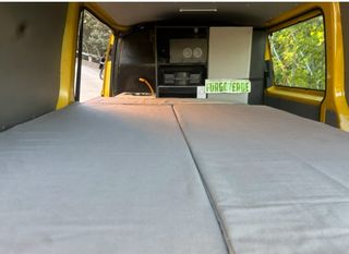 Volkswagen camper T5.1 2013