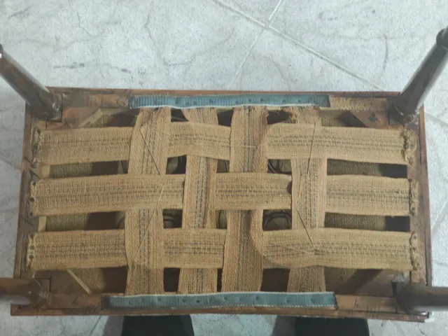 Banqueta de madera y tela