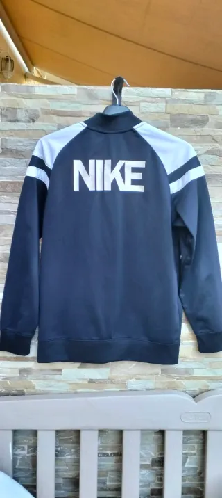 Chaqueta deportiva Nike