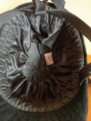 Casco de equitación negro