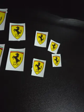 Adesivi Ferrari Scuderia Cavallino Rampante
