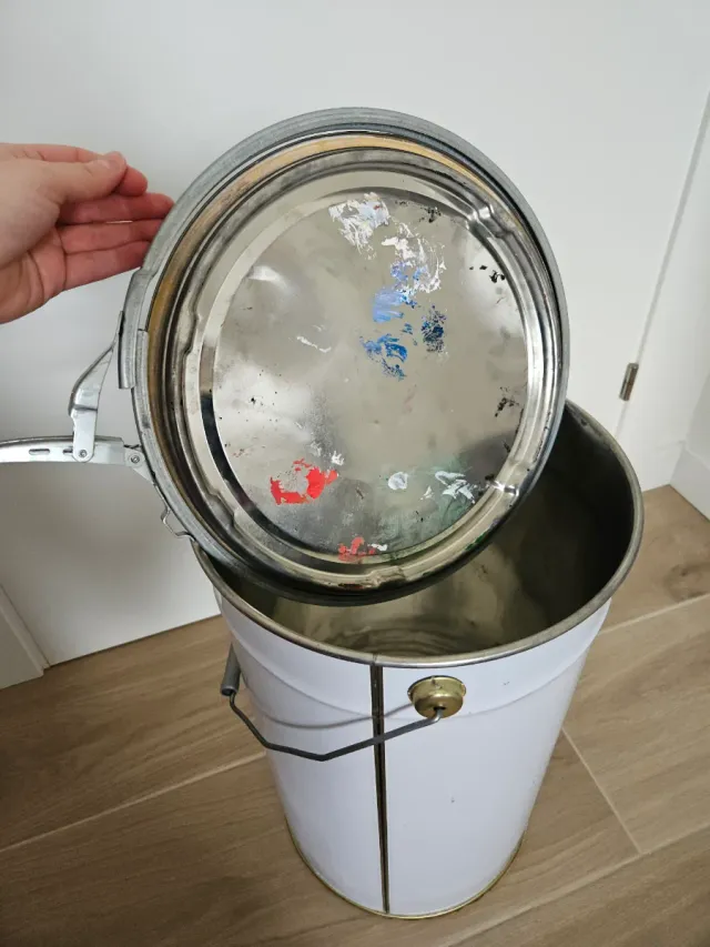 Bidón metálico hermético