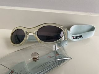 Occhiali da sole per bambini Isdin