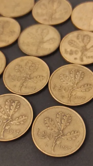 N. 12 monete Rare d 20 Lire , coniate nel 1957