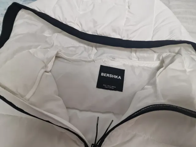 Anorak junior Bershka blanco