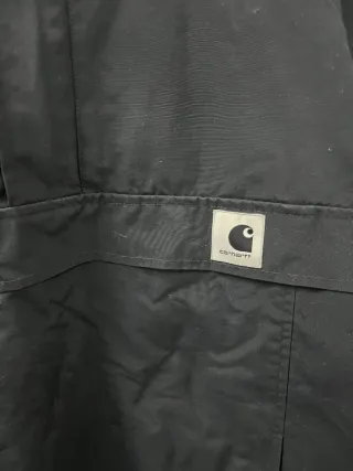 Cazadora Carhartt Negra