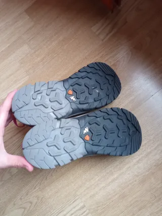 Botas de montaña Quechua niña gris y rosa