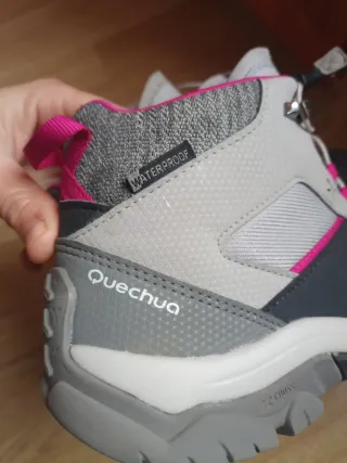Botas de montaña Quechua niña gris y rosa