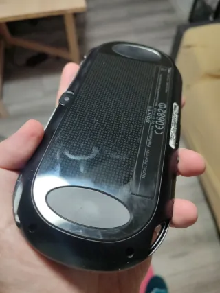 PS Vita 3G/Wi-Fi Sony Negra