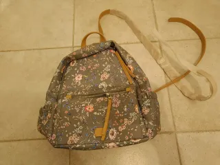 Mochila/bolso estampado floral