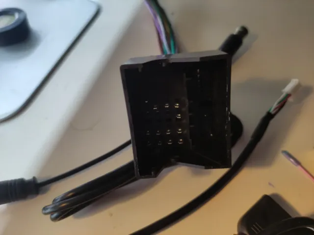 Conector de radio para coche