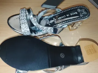 Sandalias de fiesta plateadas talla 37