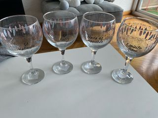 Set di 4 coppe decorate + 2 colorate