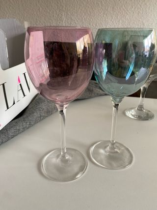 Set di 4 coppe decorate + 2 colorate