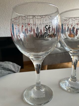 Set di 4 coppe decorate + 2 colorate