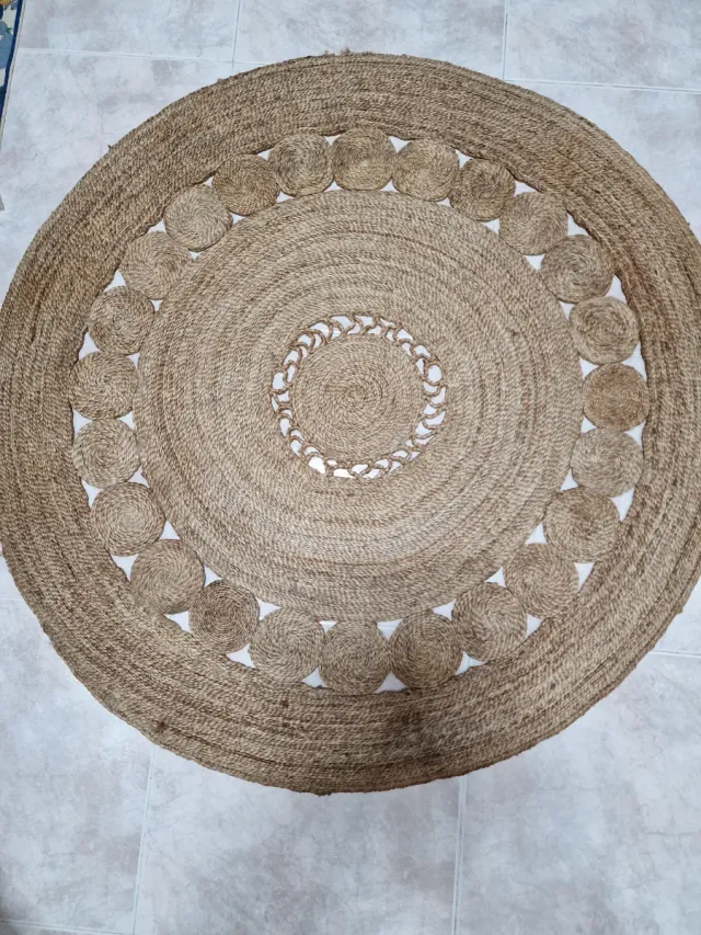 Alfombra redonda de yute tejida