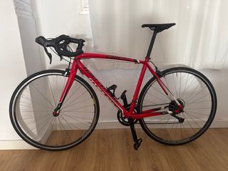 Bicicleta carretera Specialized Allez Roja