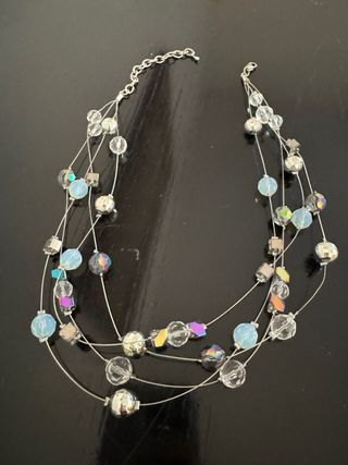 Collana multistrato con perline
