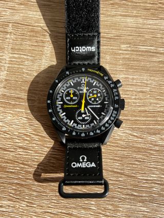 Swatch Misión a Mercurio Omega Negro