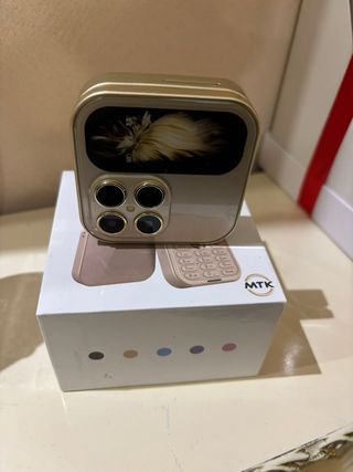Telefono Cellulare Flip MTK Beige