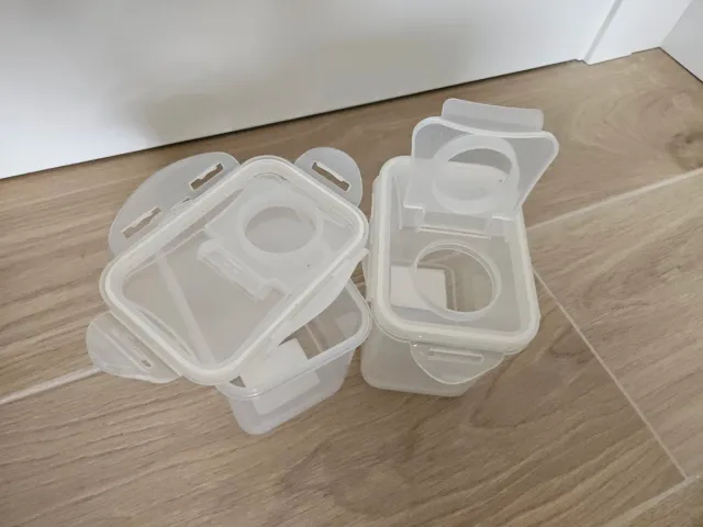 2 Tupper herméticos de plástico