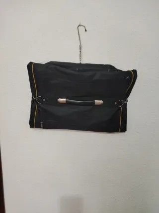 Maleta porta traje negra