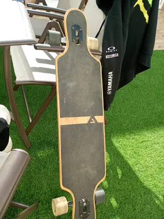 Longboard Apollo casi nuevo
