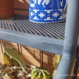 Estantería exterior gris Ikea