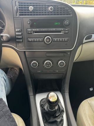 Saab 9-3 2007 150cv diesel acabado Vector